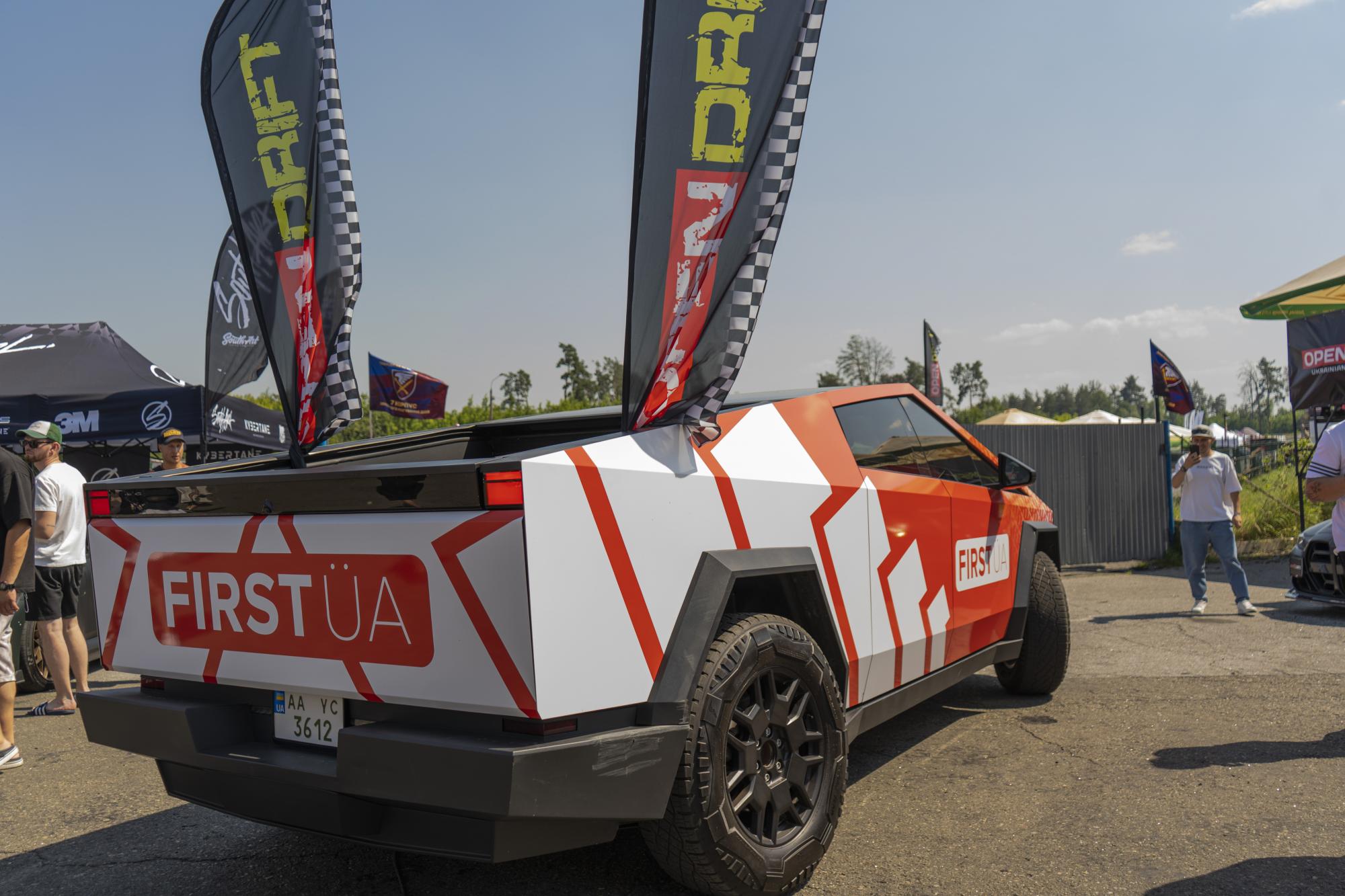 Скорость и дым: как в Киеве прошел 2-й этап Open Drift UA