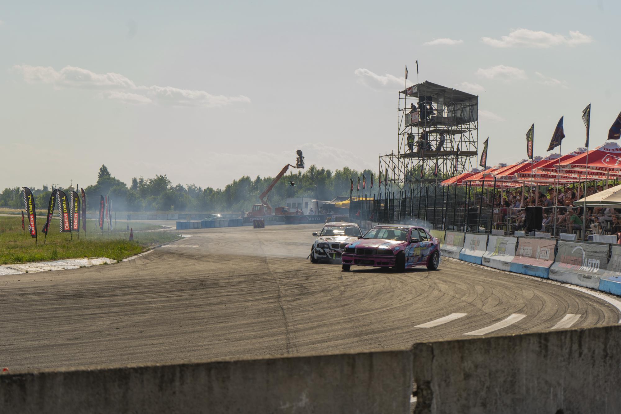 Скорость и дым: как в Киеве прошел 2-й этап Open Drift UA